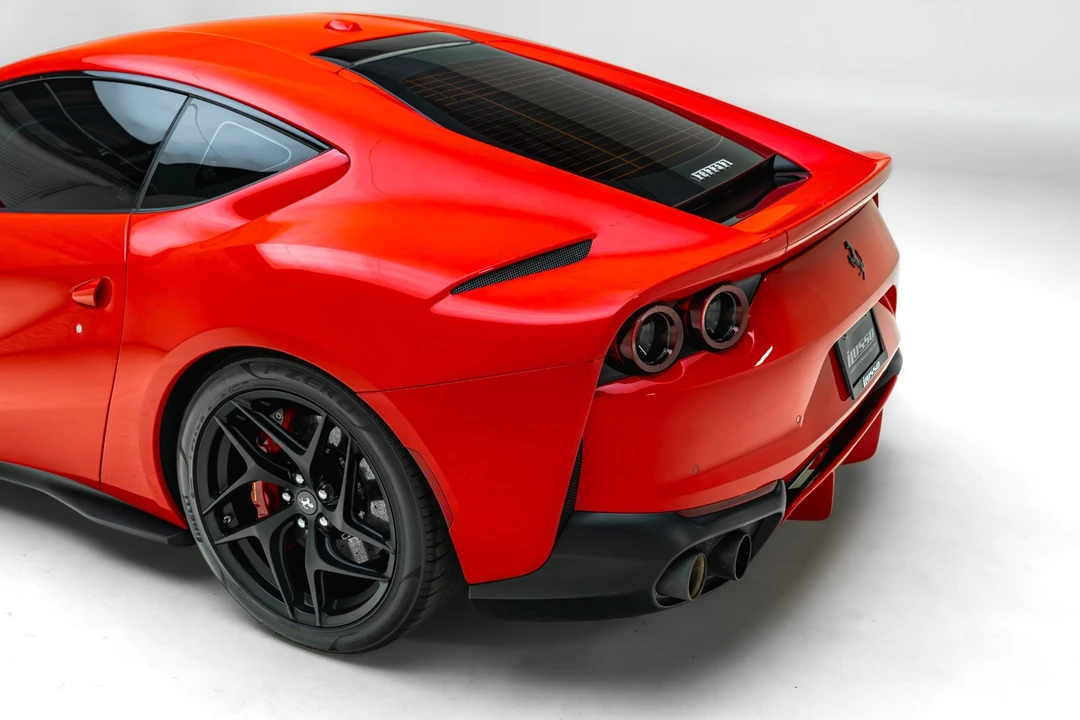 2019 Ferrari 812 Superfast - Image 12 of 31