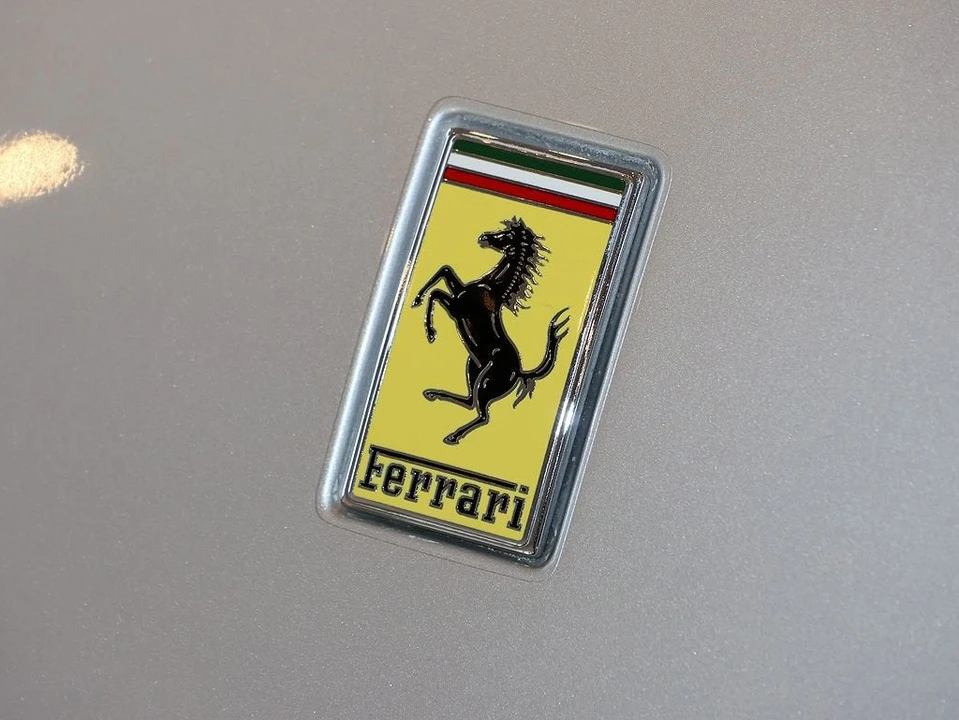 2019 Ferrari 812 Superfast - Image 23 of 31