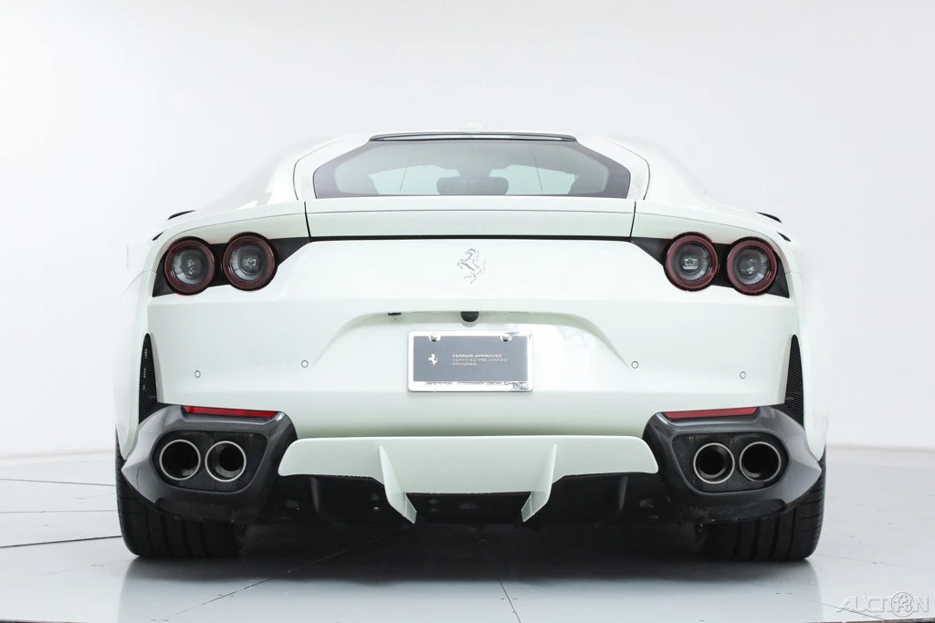 2019 Ferrari 812 Superfast - Image 4 of 21