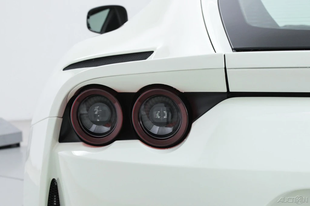 2019 Ferrari 812 Superfast - Image 18 of 21