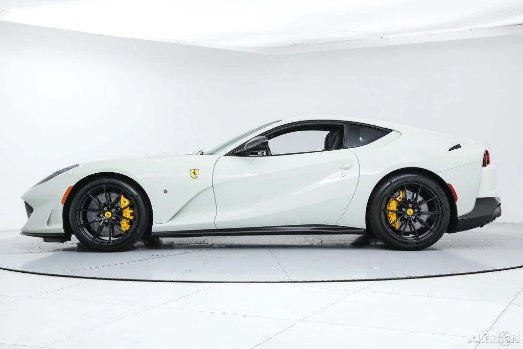 2019 Ferrari 812 Superfast - Image 2 of 21