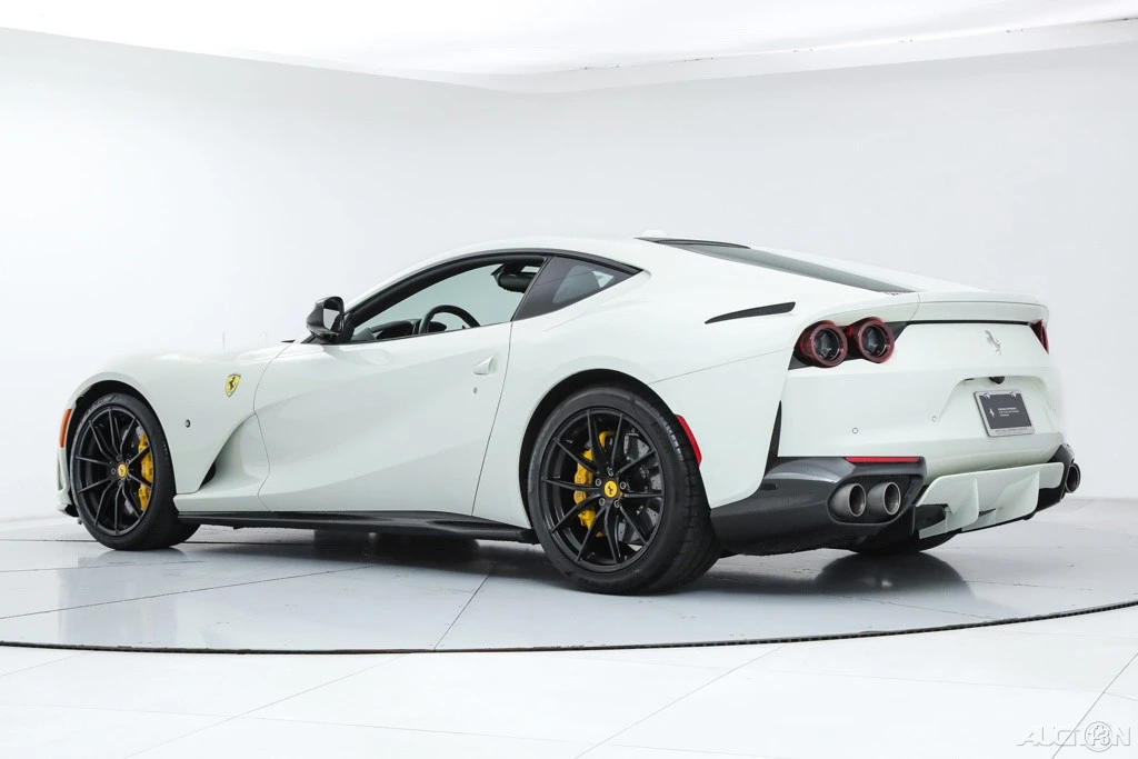 2019 Ferrari 812 Superfast - Image 3 of 21
