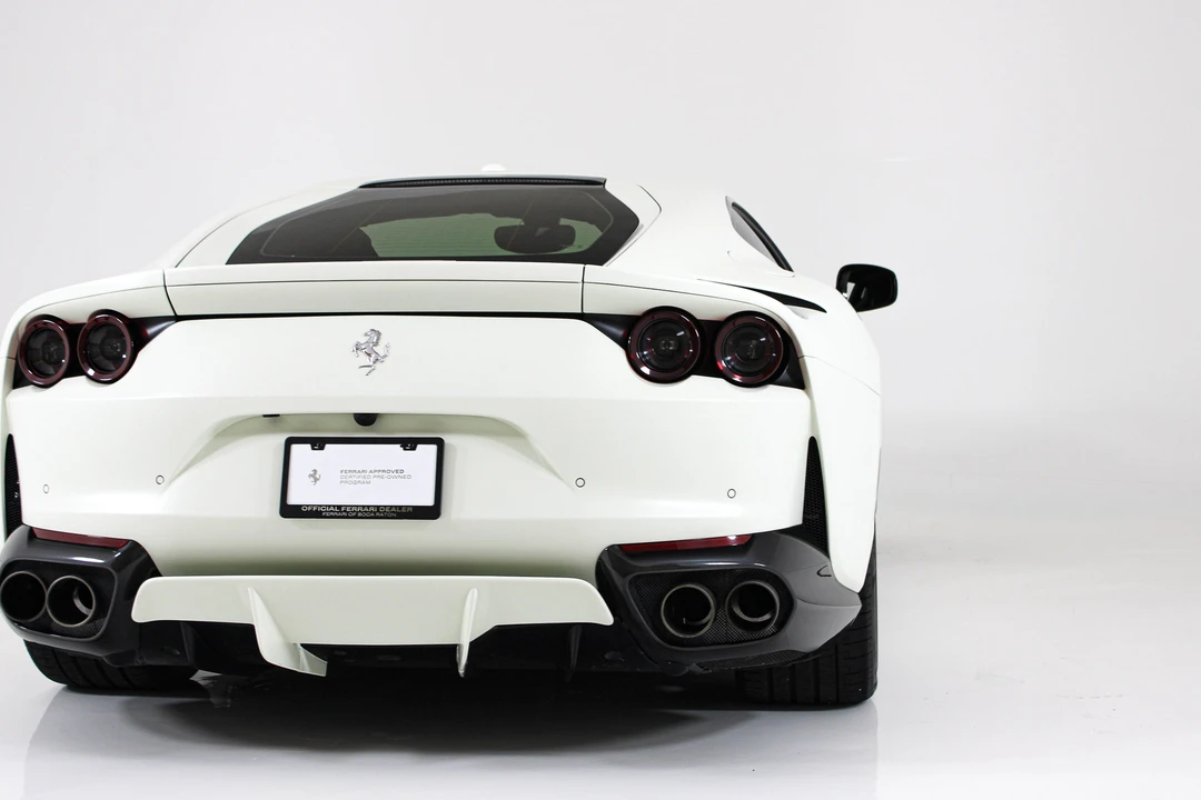 2019 Ferrari 812 Superfast - Image 20 of 31