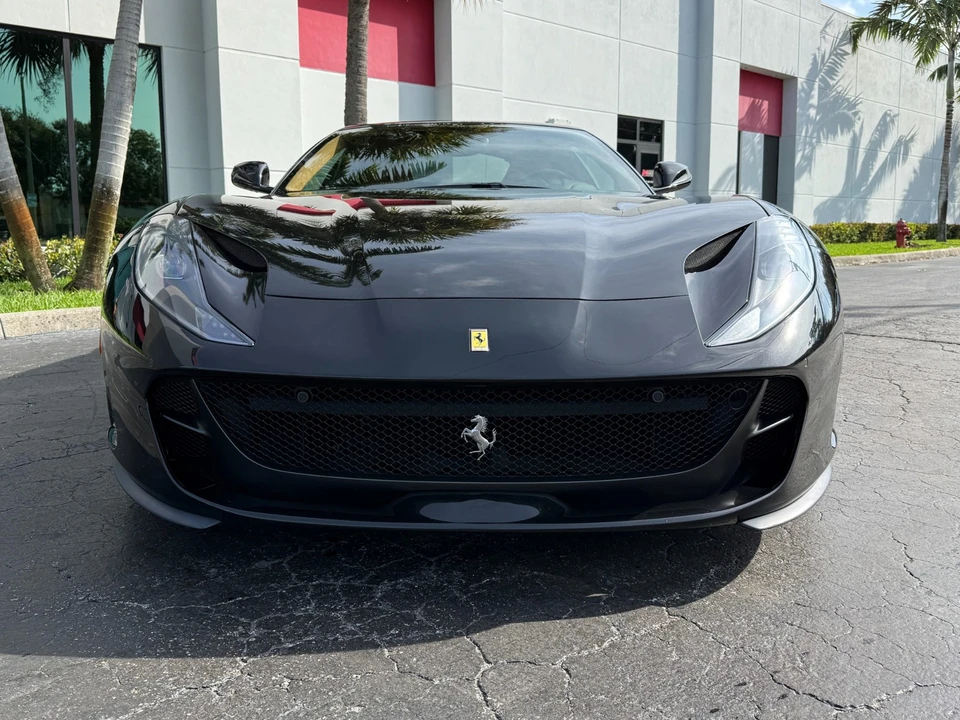 2019 Ferrari 812 Superfast - Image 10 of 21