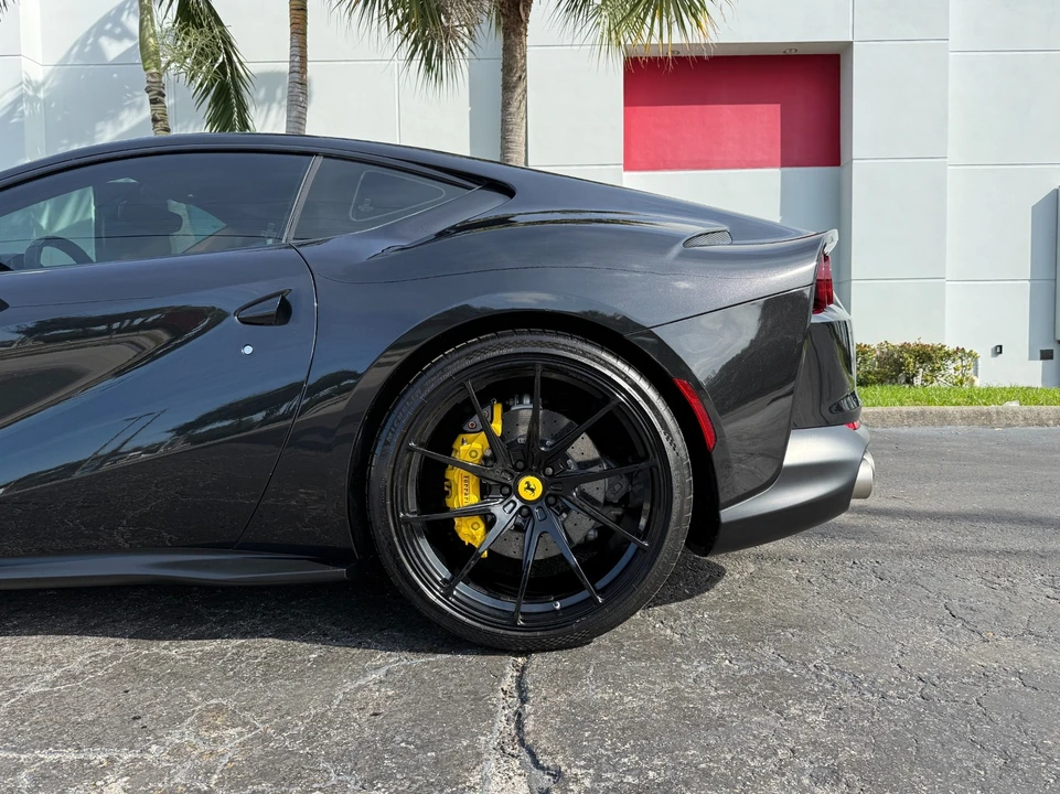 2019 Ferrari 812 Superfast - Image 12 of 21