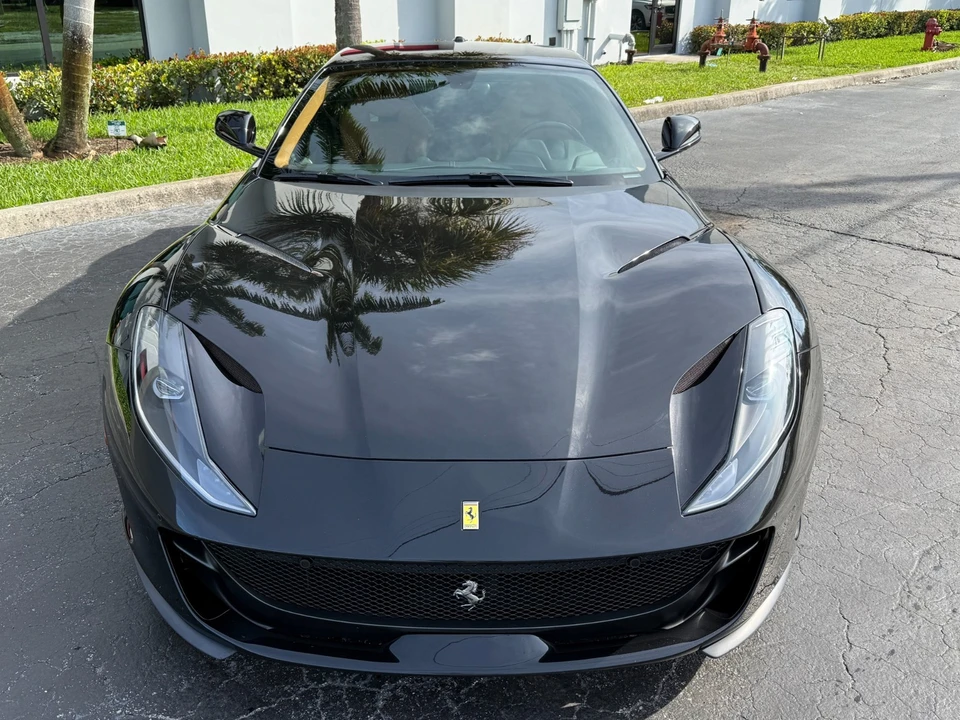 2019 Ferrari 812 Superfast - Image 9 of 21