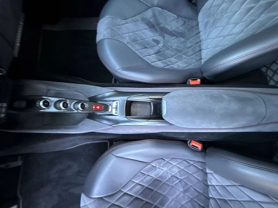 2019 Ferrari 812 Superfast - Image 21 of 31