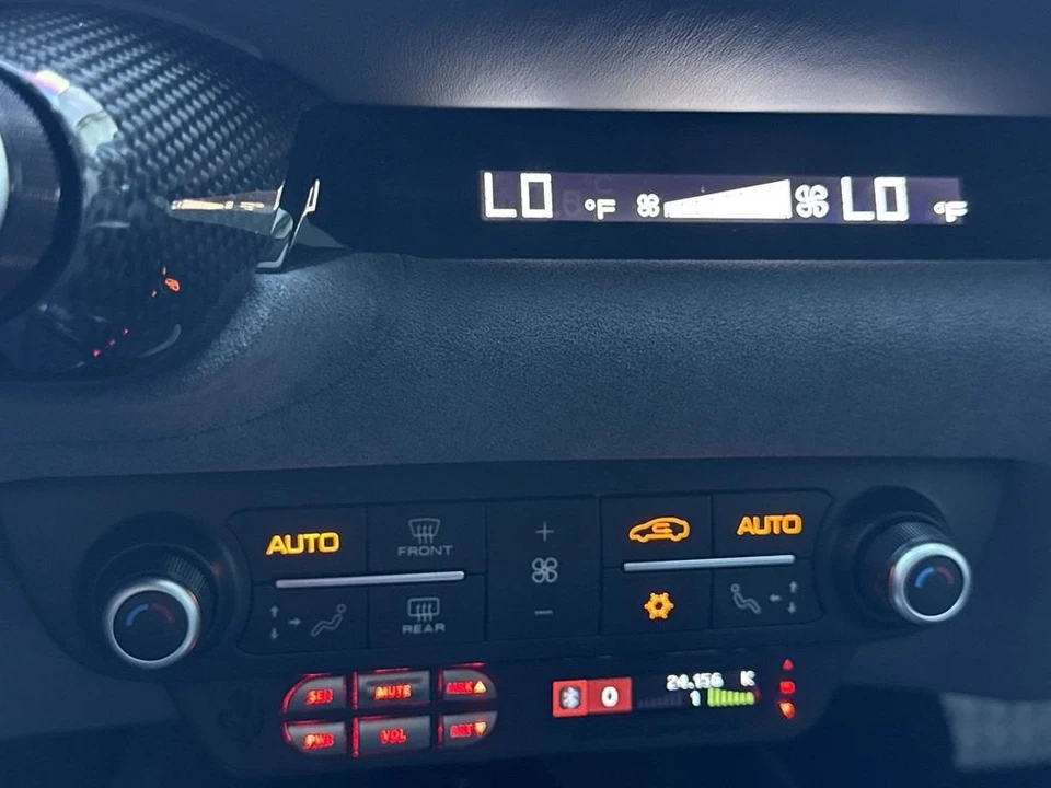 2019 Ferrari 812 Superfast - Image 19 of 31