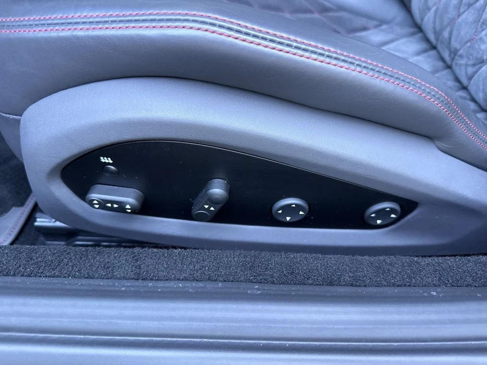 2019 Ferrari 812 Superfast - Image 12 of 31