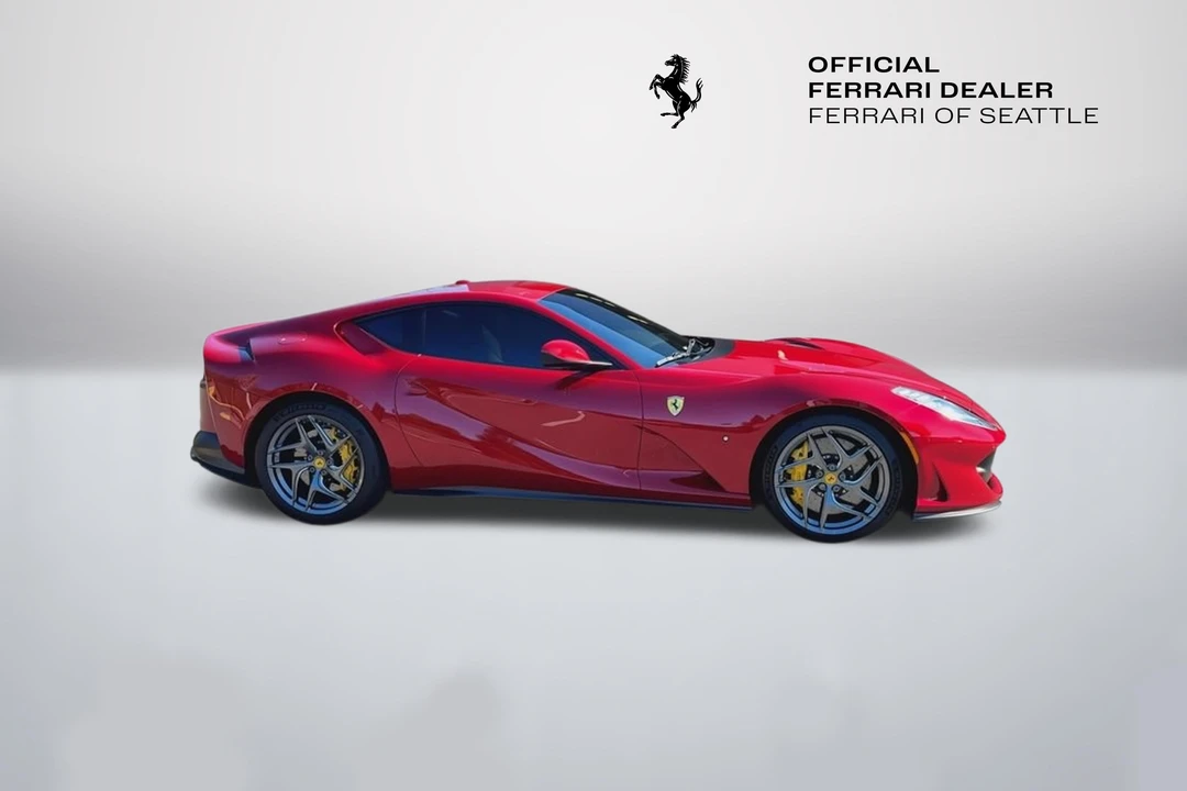 2019 Ferrari 812 Superfast - Image 9 of 31