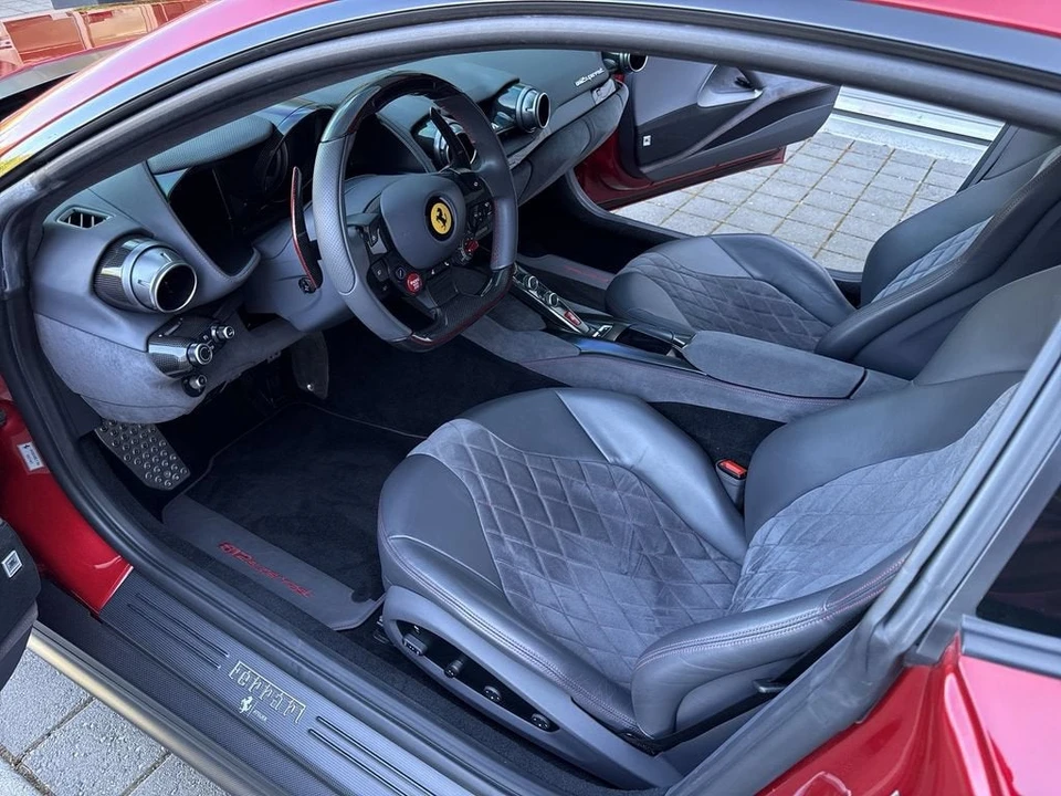 2019 Ferrari 812 Superfast - Image 28 of 31