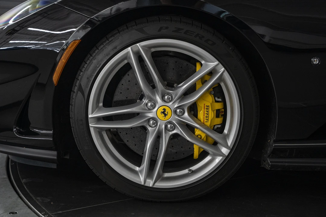 2019 Ferrari 812 Superfast - Image 17 of 31