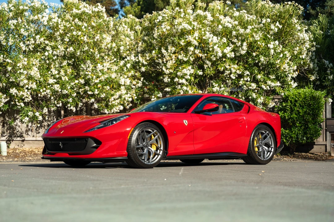 2019 Ferrari 812 Superfast - Image 29 of 31