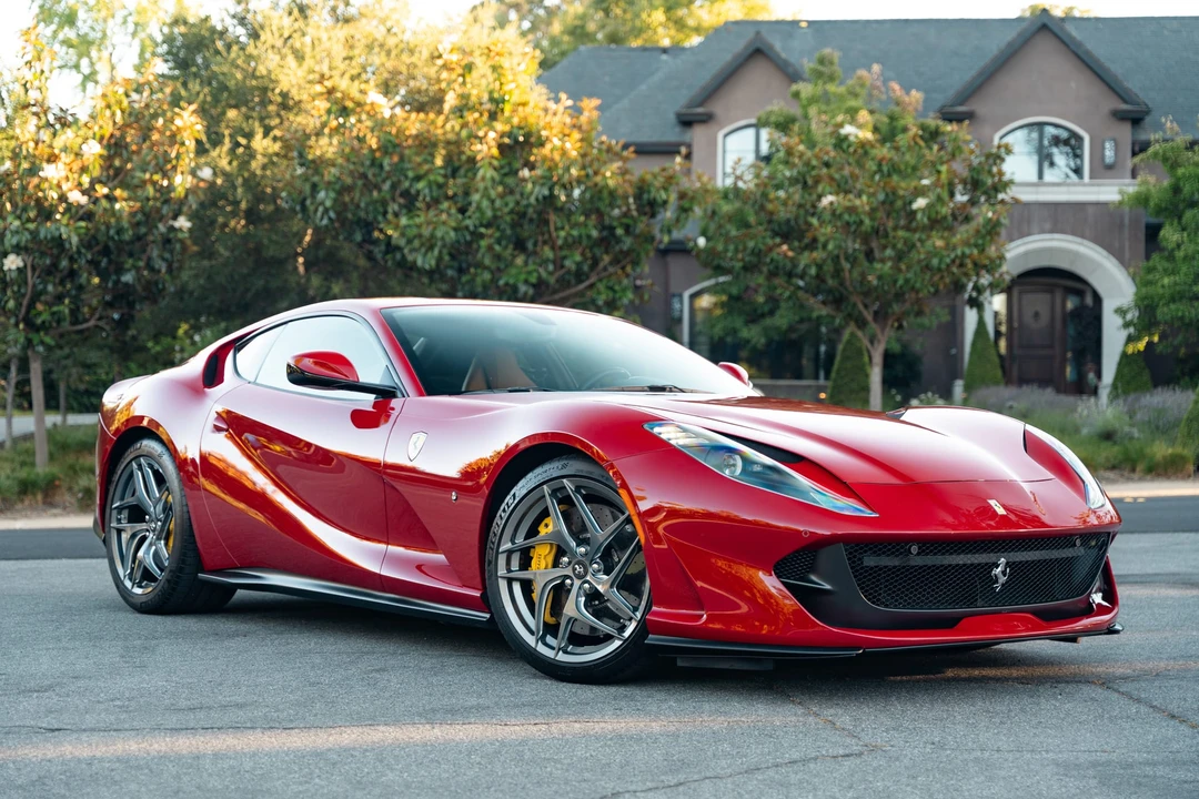 2019 Ferrari 812 Superfast - Image 5 of 31