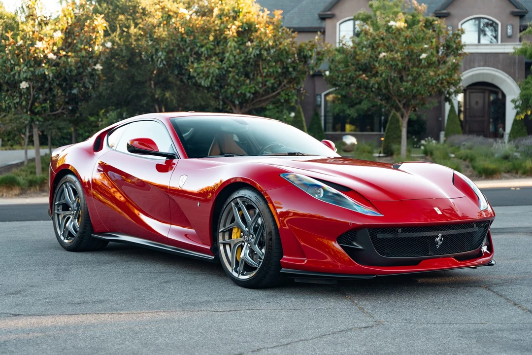 2019 Ferrari 812 Superfast - Image 4 of 31