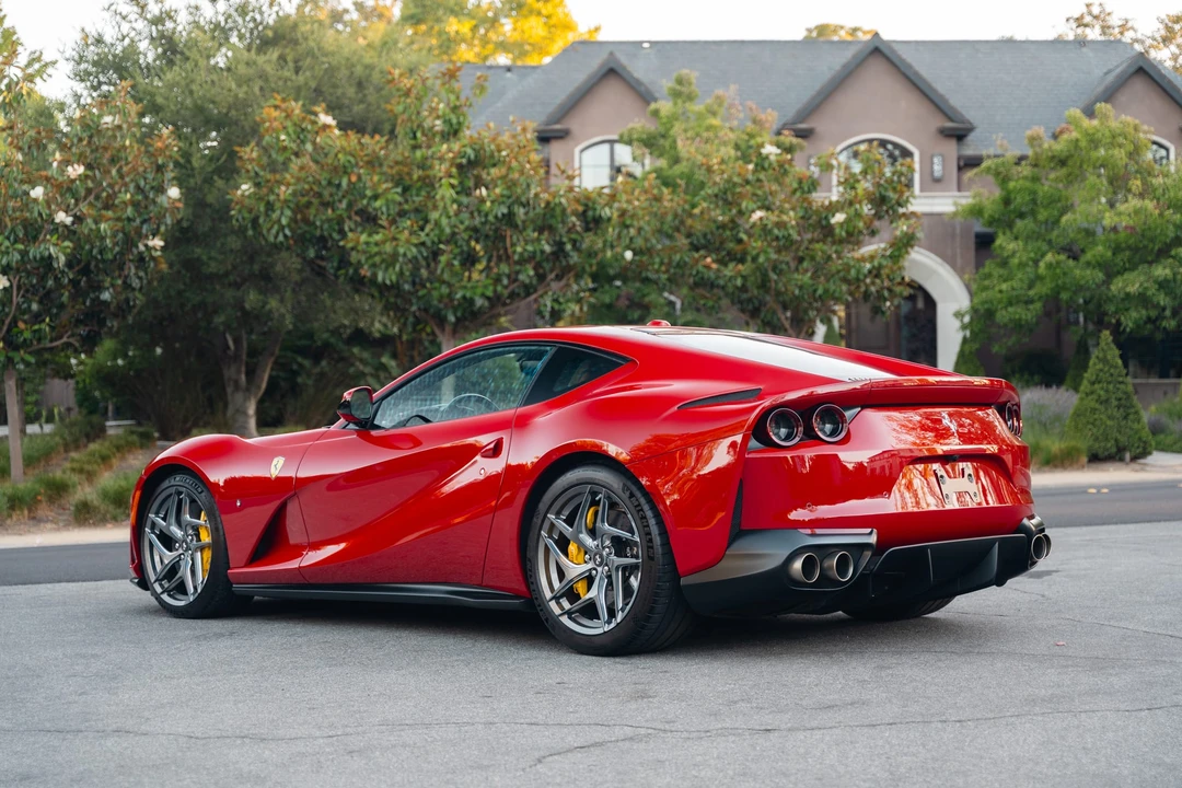 2019 Ferrari 812 Superfast - Image 17 of 31