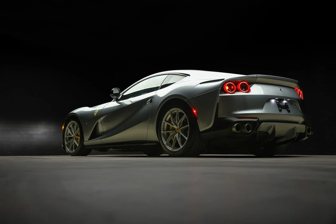 2019 Ferrari 812 Superfast - Image 27 of 31