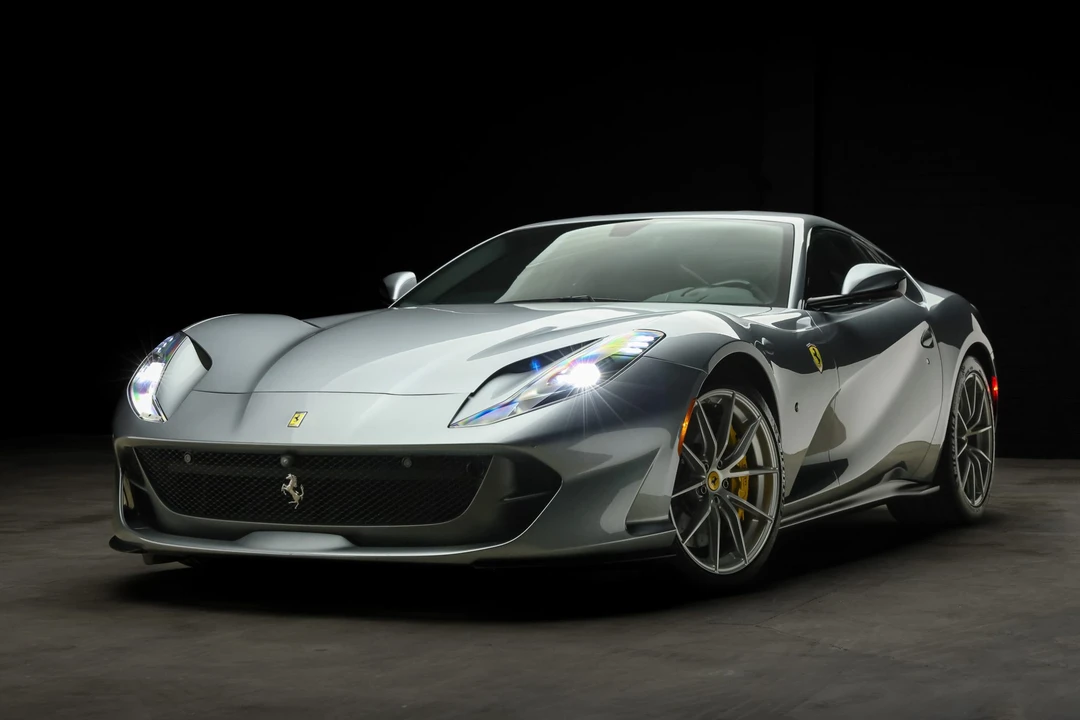 2019 Ferrari 812 Superfast - Image 14 of 31