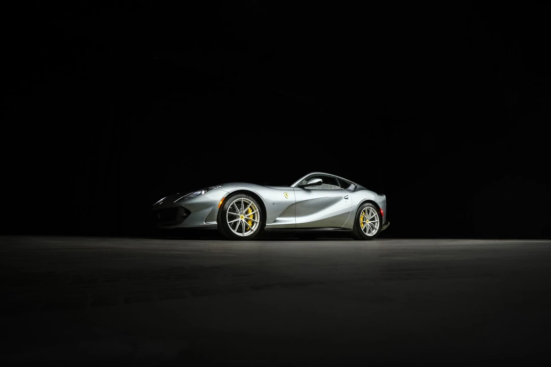 2019 Ferrari 812 Superfast - Image 19 of 31