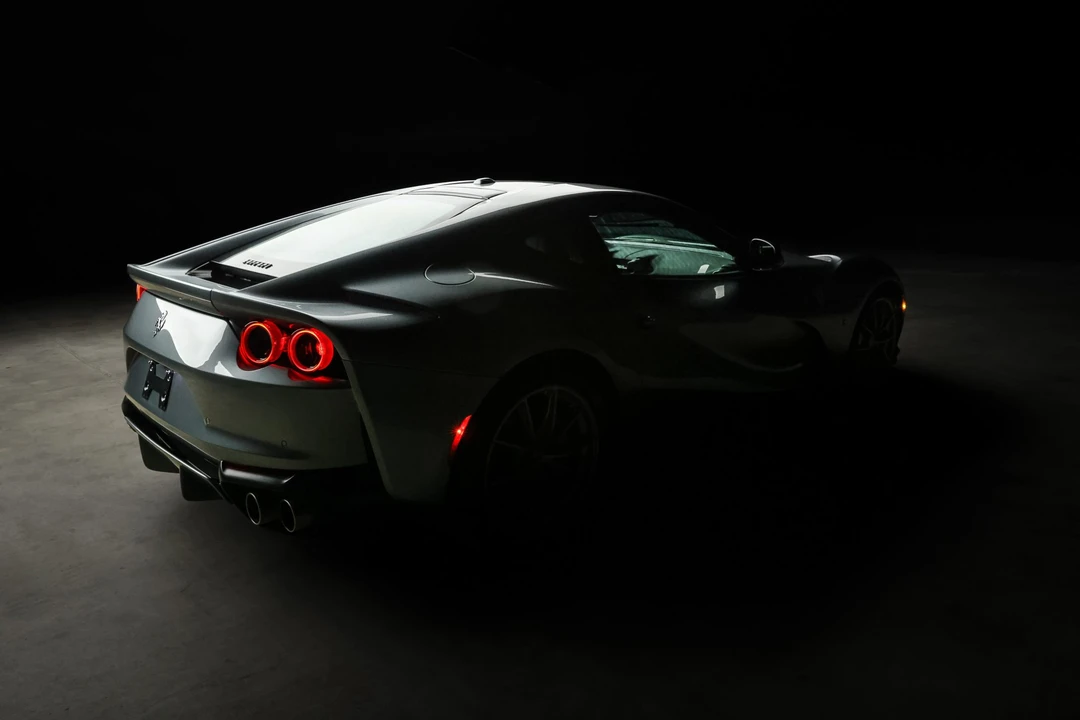 2019 Ferrari 812 Superfast - Image 9 of 31