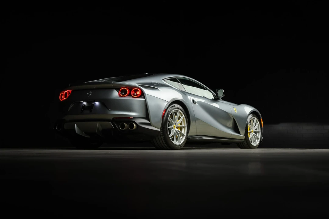2019 Ferrari 812 Superfast - Image 10 of 31