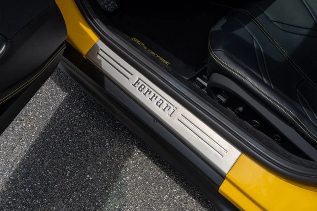 2019 Ferrari 812 Superfast - Image 29 of 31