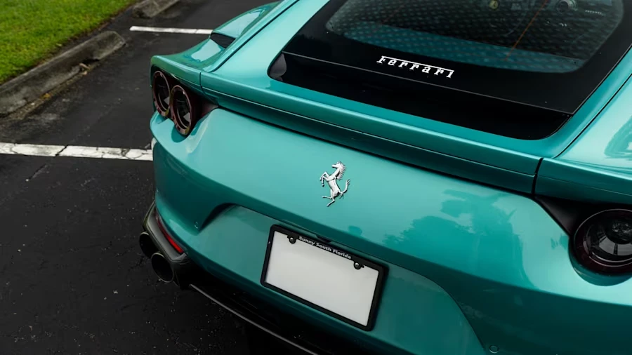 2019 Ferrari 812 Superfast - Image 7 of 31