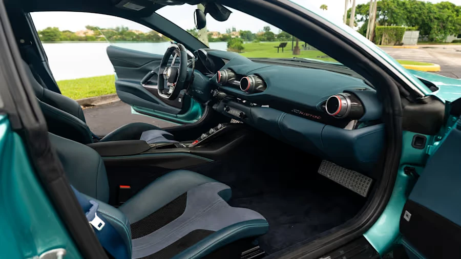 2019 Ferrari 812 Superfast - Image 22 of 31
