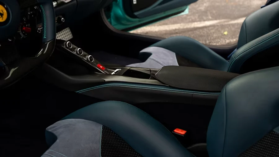 2019 Ferrari 812 Superfast - Image 31 of 31
