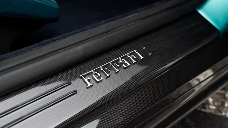 2019 Ferrari 812 Superfast - Image 21 of 31