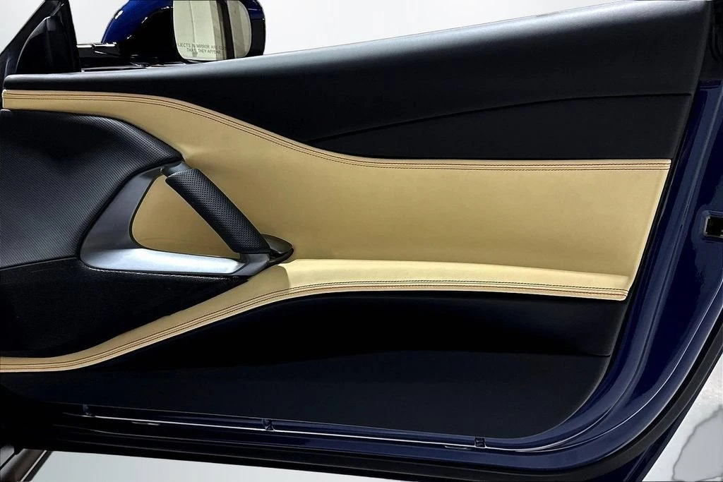 2019 Ferrari 812 Superfast - Image 23 of 31