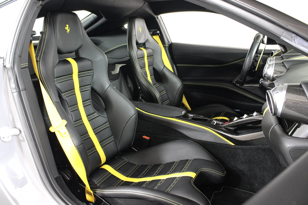 2019 Ferrari 812 Superfast - Image 23 of 31