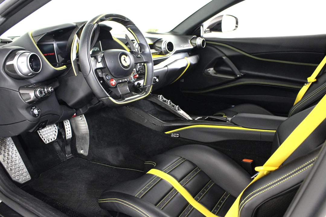 2019 Ferrari 812 Superfast - Image 2 of 31