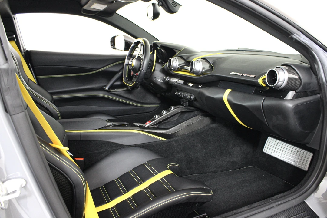2019 Ferrari 812 Superfast - Image 25 of 31