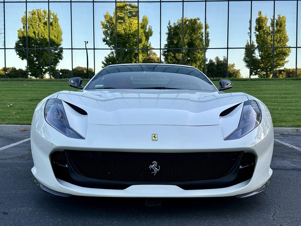2019 Ferrari 812 Superfast - Image 16 of 31