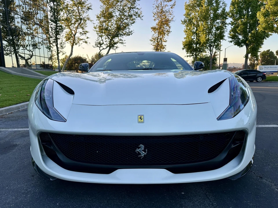 2019 Ferrari 812 Superfast - Image 13 of 31