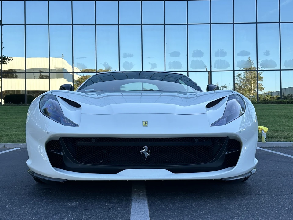 2019 Ferrari 812 Superfast - Image 14 of 31
