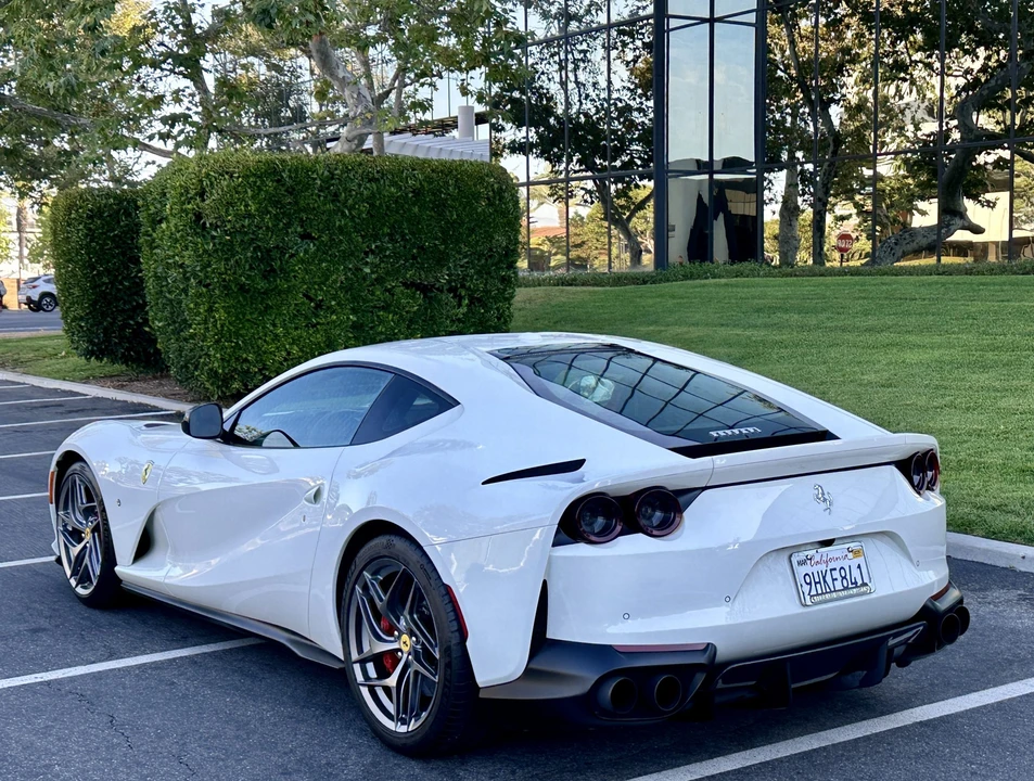 2019 Ferrari 812 Superfast - Image 31 of 31
