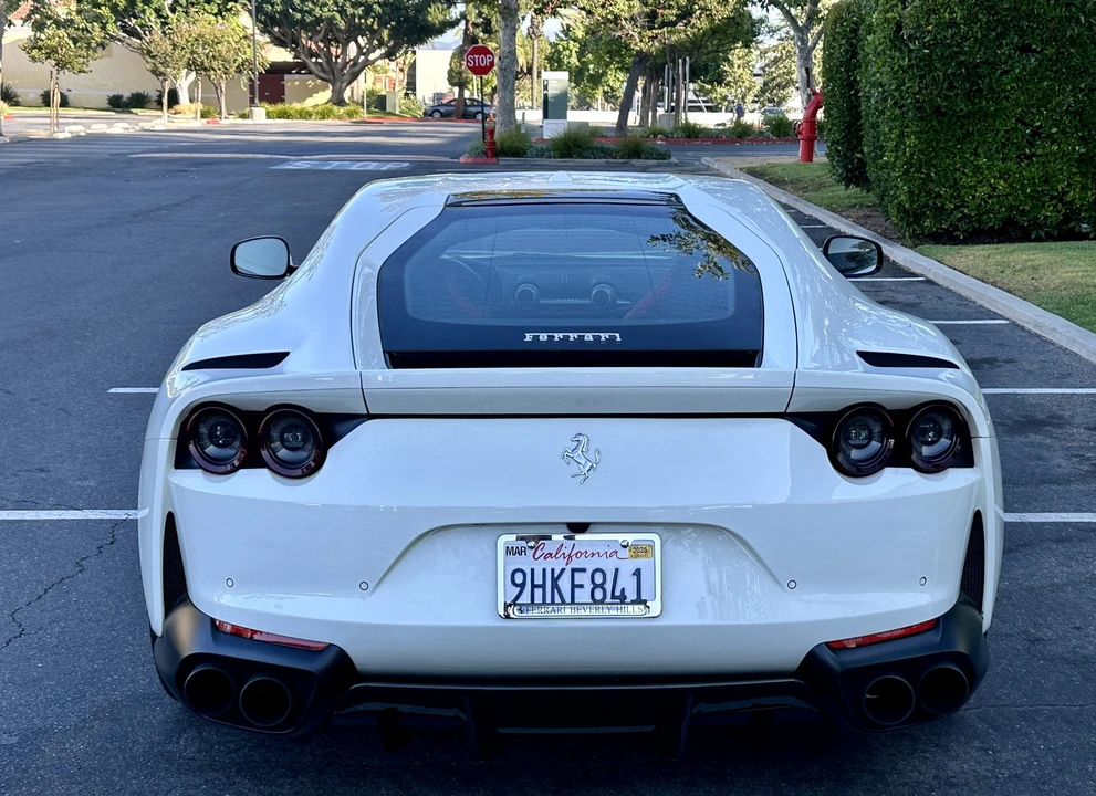 2019 Ferrari 812 Superfast - Image 26 of 31