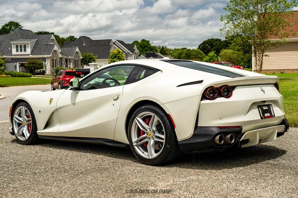 2019 Ferrari 812 Superfast - Image 6 of 21