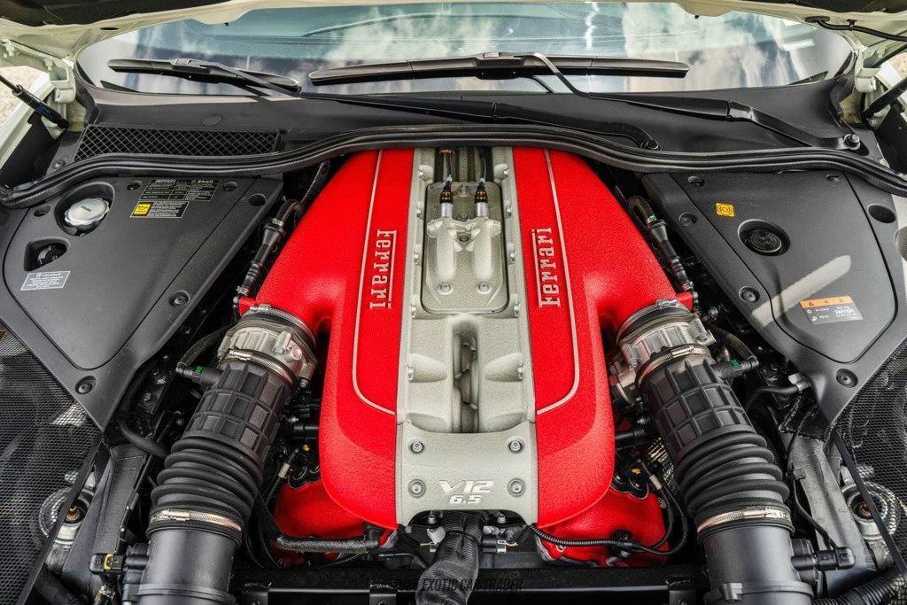 2019 Ferrari 812 Superfast - Image 19 of 21
