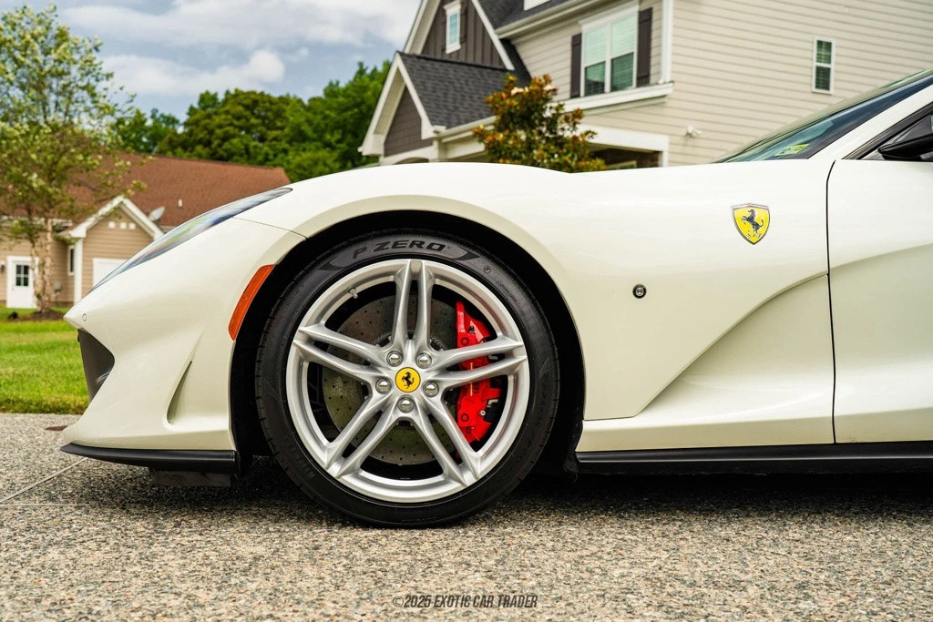 2019 Ferrari 812 Superfast - Image 4 of 21