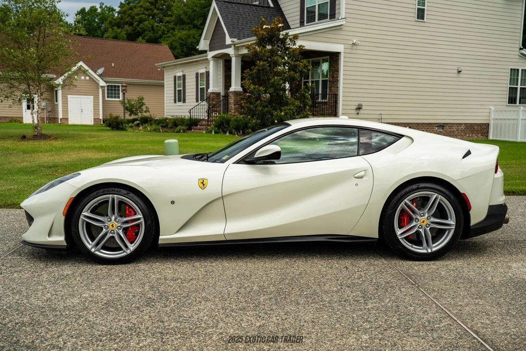 2019 Ferrari 812 Superfast - Image 3 of 21