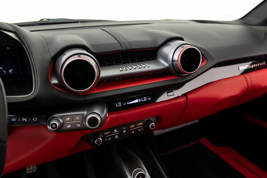 2019 Ferrari 812 Superfast - Image 13 of 31