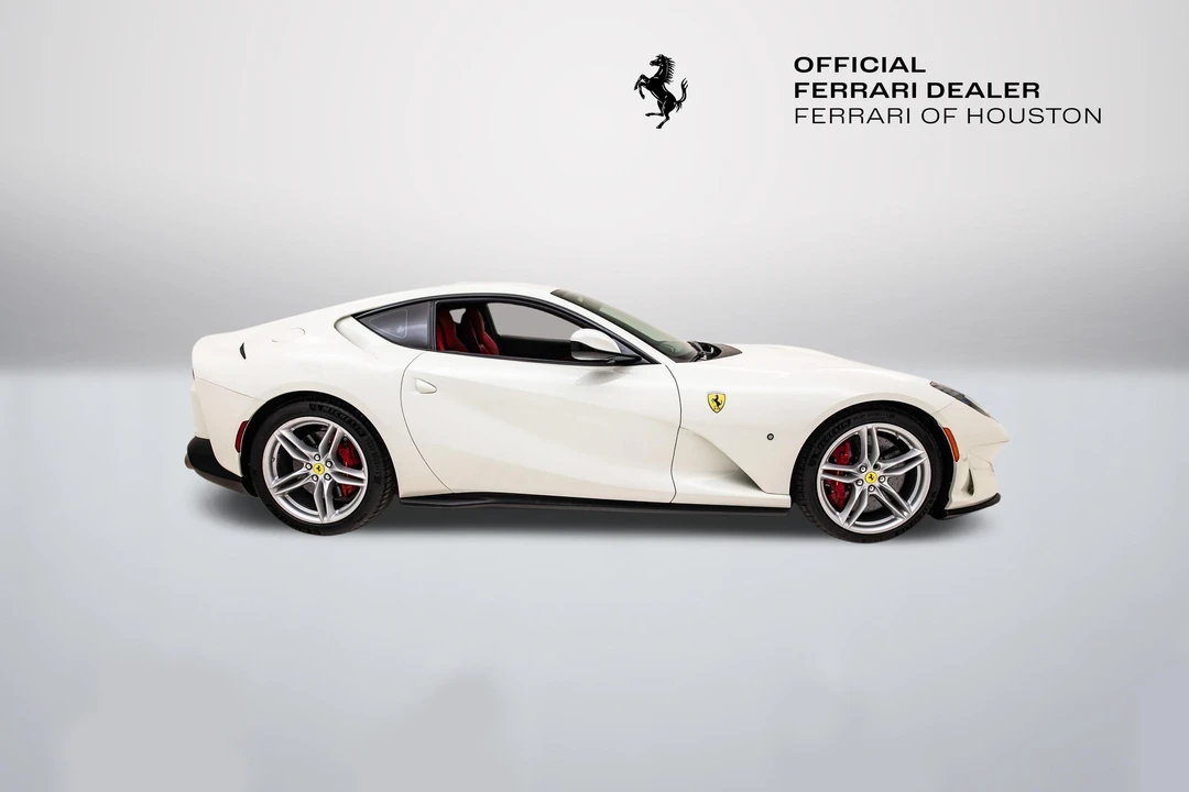 2019 Ferrari 812 Superfast - Image 3 of 31