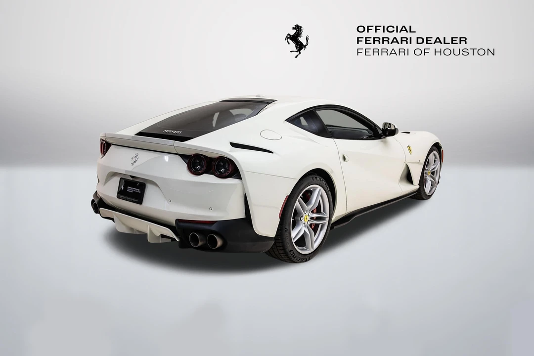 2019 Ferrari 812 Superfast - Image 7 of 31