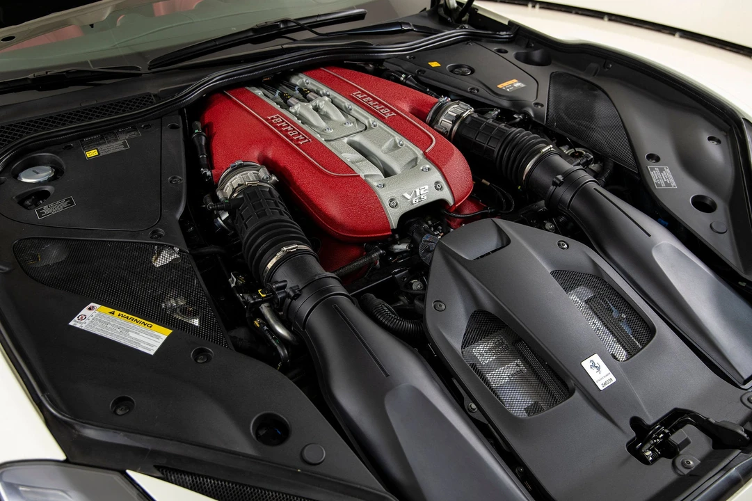 2019 Ferrari 812 Superfast - Image 29 of 31