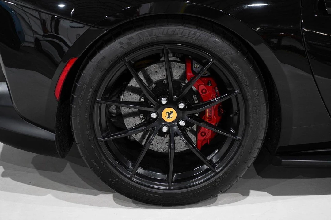 2019 Ferrari 812 Superfast - Image 26 of 31