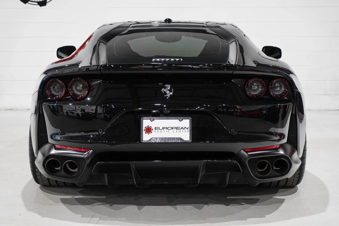 2019 Ferrari 812 Superfast - Image 3 of 31