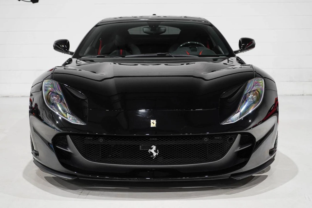 2019 Ferrari 812 Superfast - Image 5 of 31
